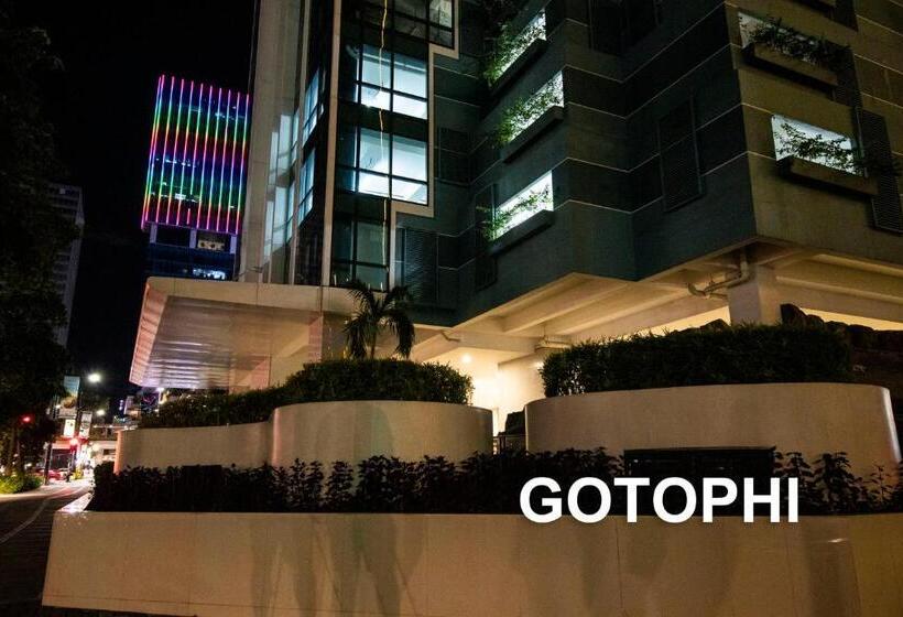 One Uptown Residence