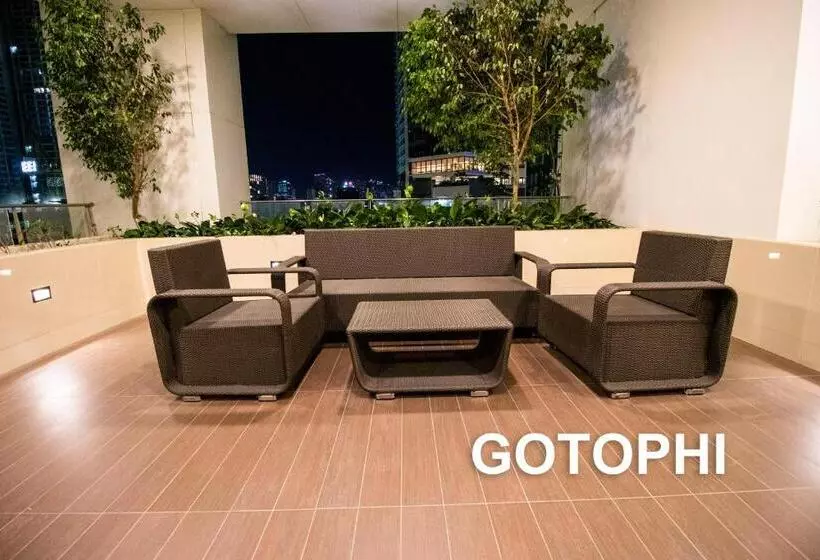 One Uptown Residence
