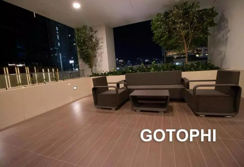 One Uptown Residence