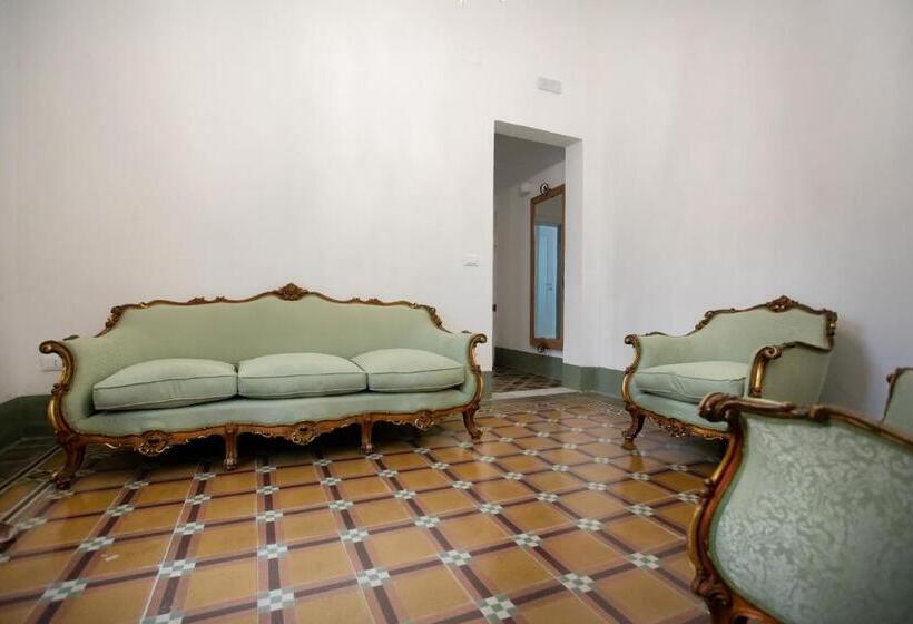 פנסיון Palazzo  800 : Cementine