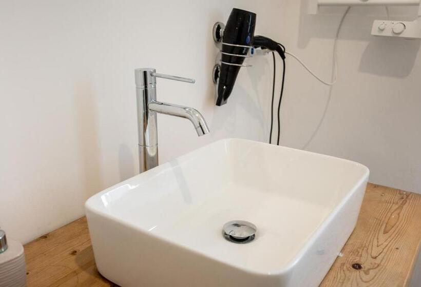 פנסיון Palazzo  800 : Cementine