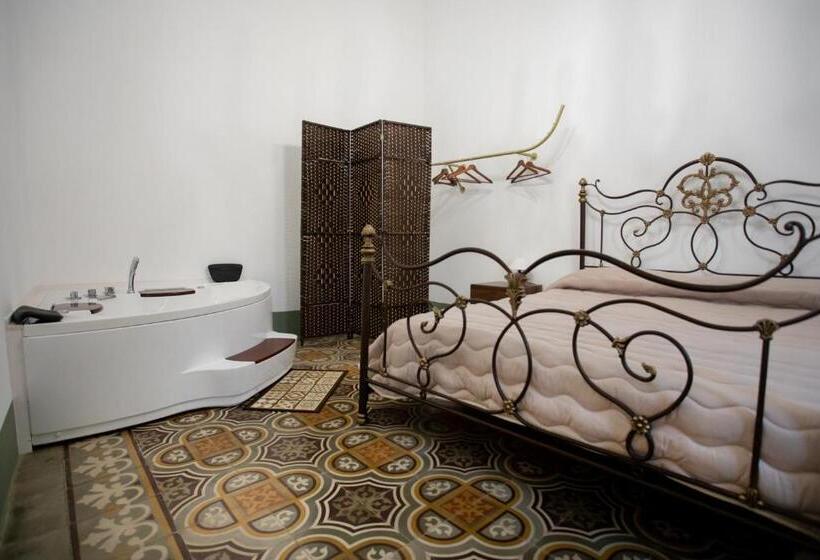 פנסיון Palazzo  800 : Cementine