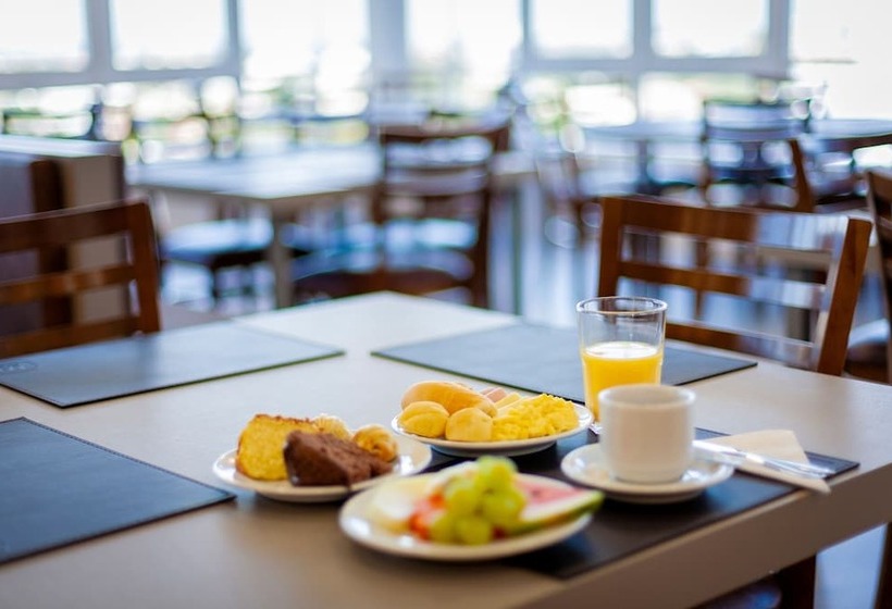 Tri Hotel Executive Osório