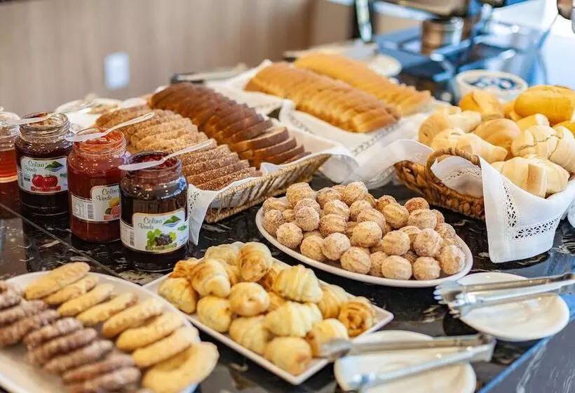 Tri Hotel Executive Osório