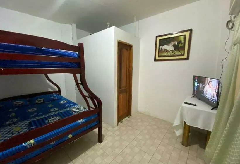 هاستل Ufo Rooms