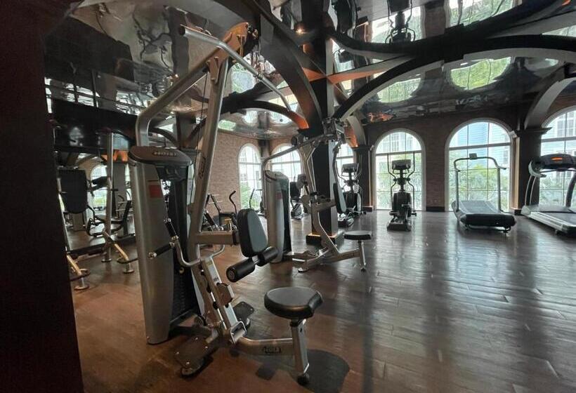 Grand Florida Beachfront Resort Jomtien Pattaya