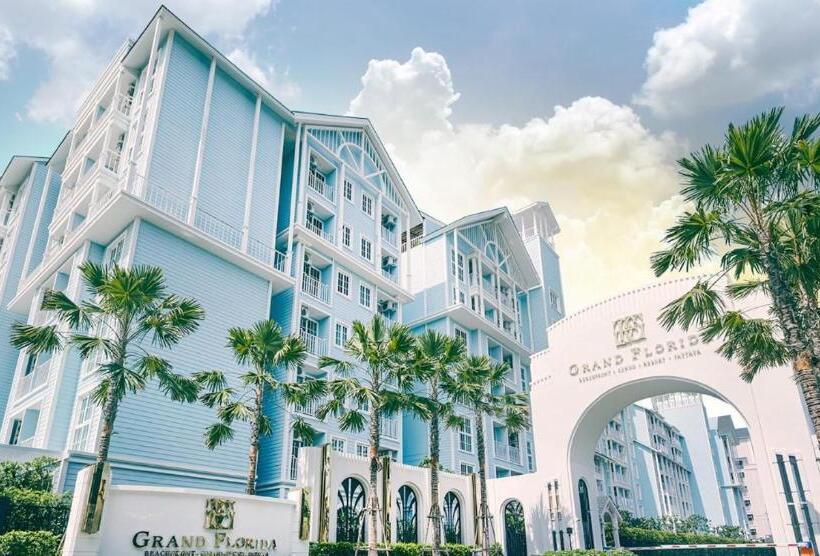 Grand Florida Beachfront Resort Jomtien Pattaya