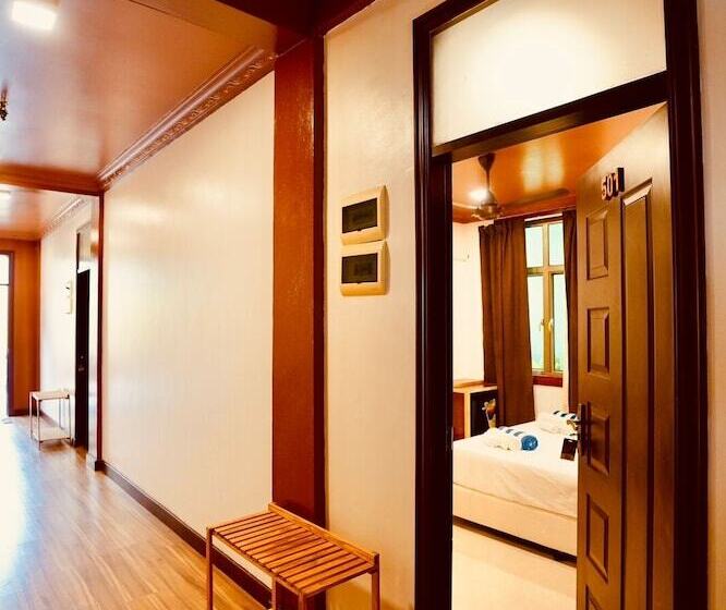 هتل Captal Island Villa