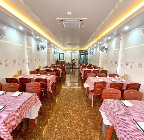 هتل Cat Ba Minh Man