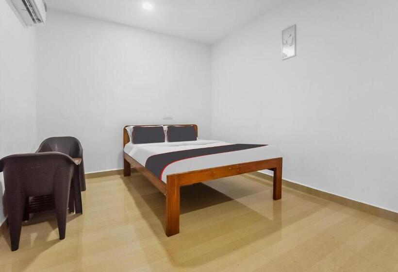 호텔 Collection O Ashwem Beach Side Stay