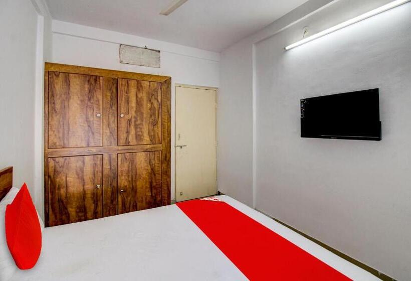 Hotel O The Golden Key