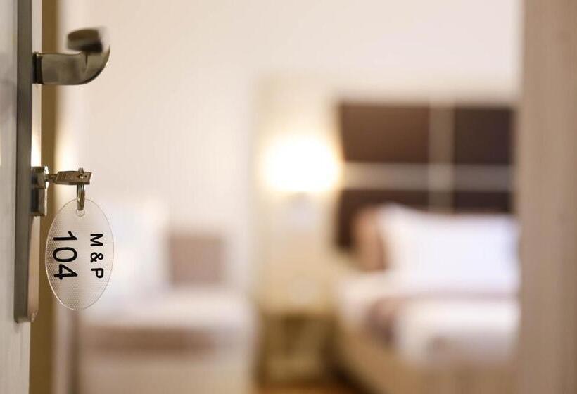 پانسیون La Hacienda