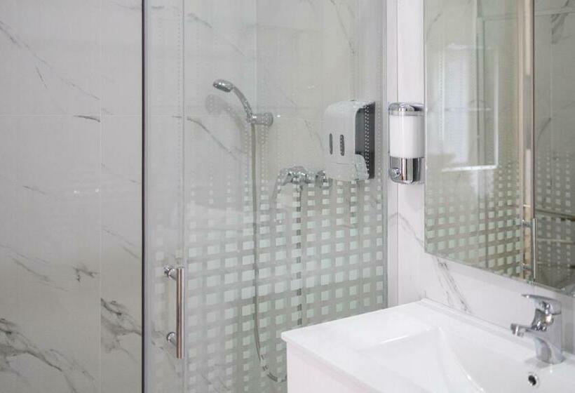 فندق صغير Sunny, The House Al