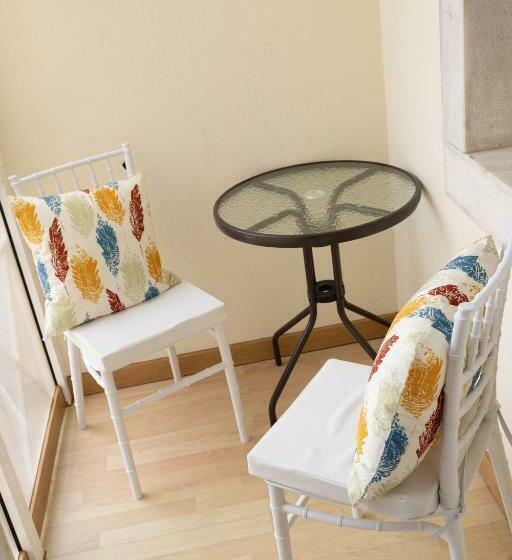 فندق صغير Sunny, The House Al