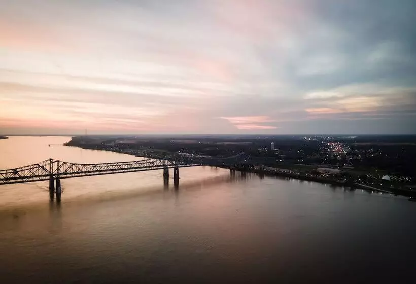 تختخواب و صبحانه Arlington House