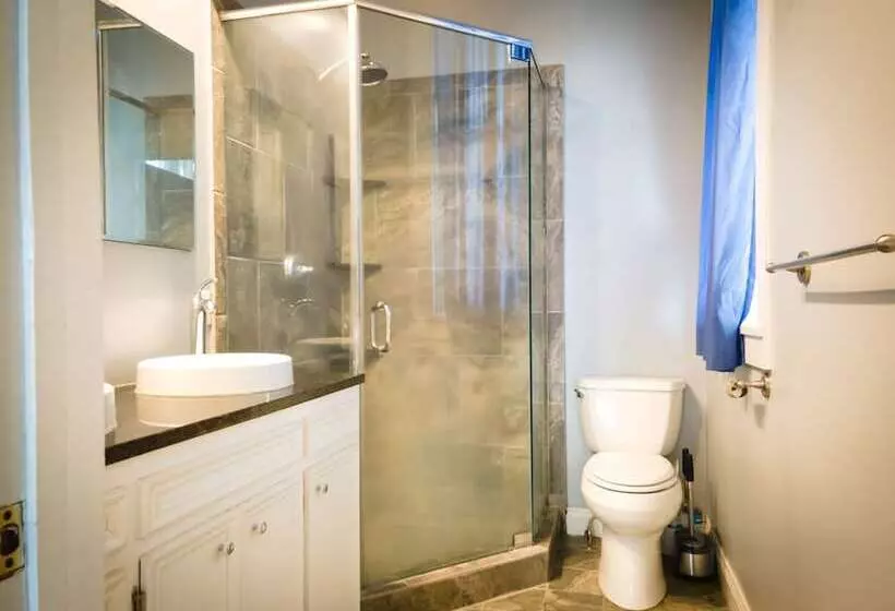 تختخواب و صبحانه Arlington House