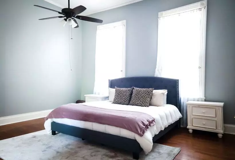 تختخواب و صبحانه Arlington House