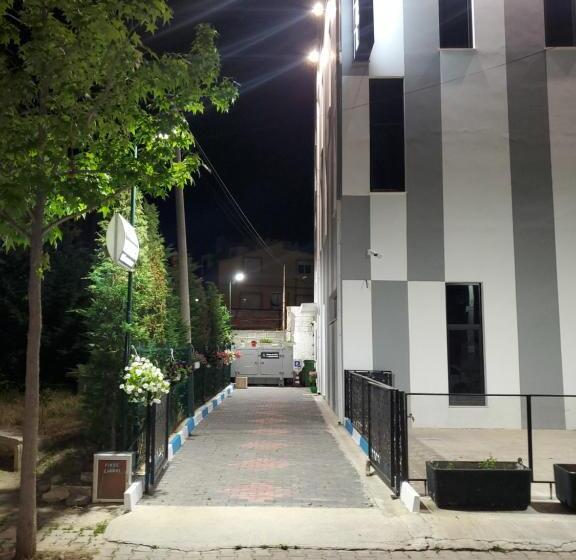 בית מלון כפרי Bs