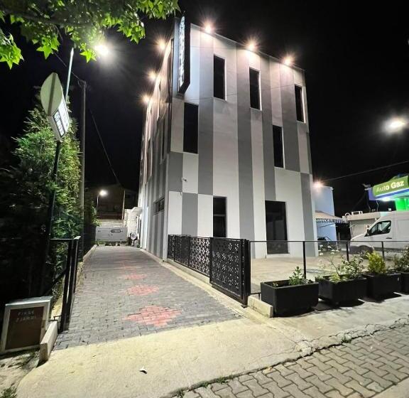 בית מלון כפרי Bs