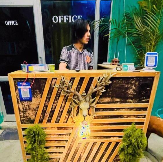 בית מלון כפרי Oyo 81144 Green Land Guest House