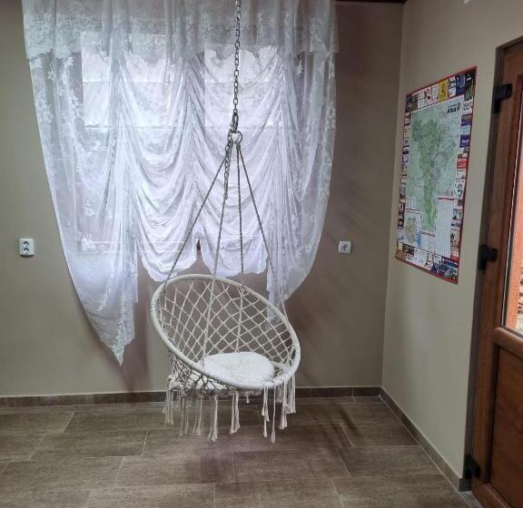 پانسیون Casa Andreea