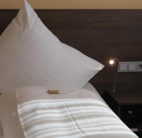 Ates Hotel Lampertheim