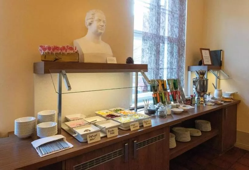 Hotelli Am Großen Waisenhaus