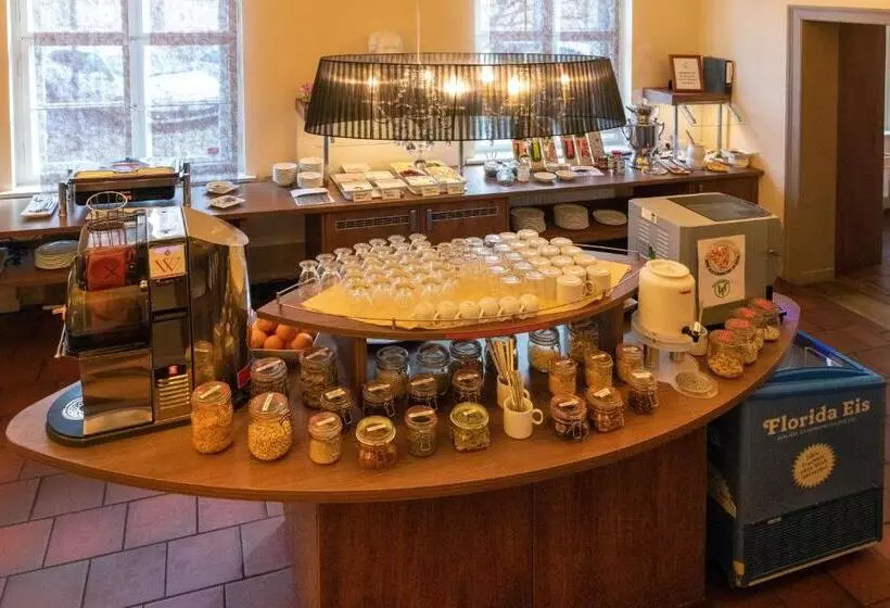 Hotelli Am Großen Waisenhaus