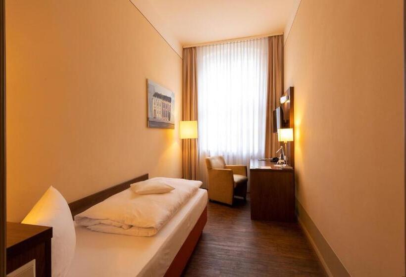 فندق Am Großen Waisenhaus