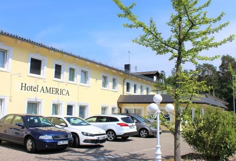 Hotelli America