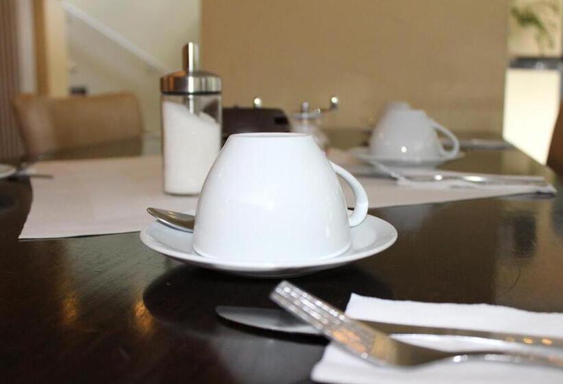 בית מלון כפרי America