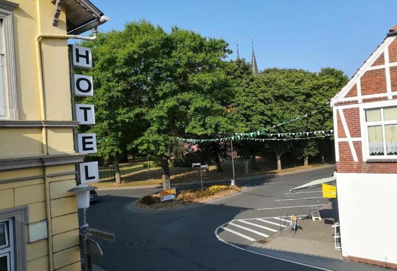 هتل Deutsches Haus