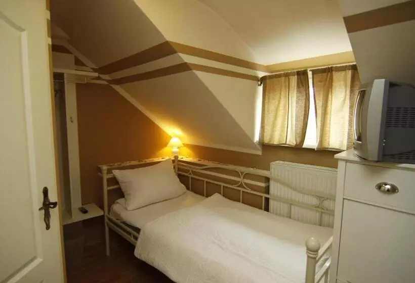 Hotelli Die Dependance