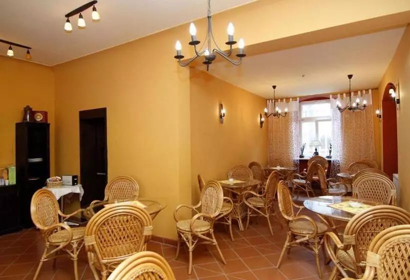 Hotelli Die Dependance