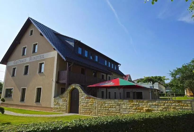 ホテル Gasthaus Rundteil