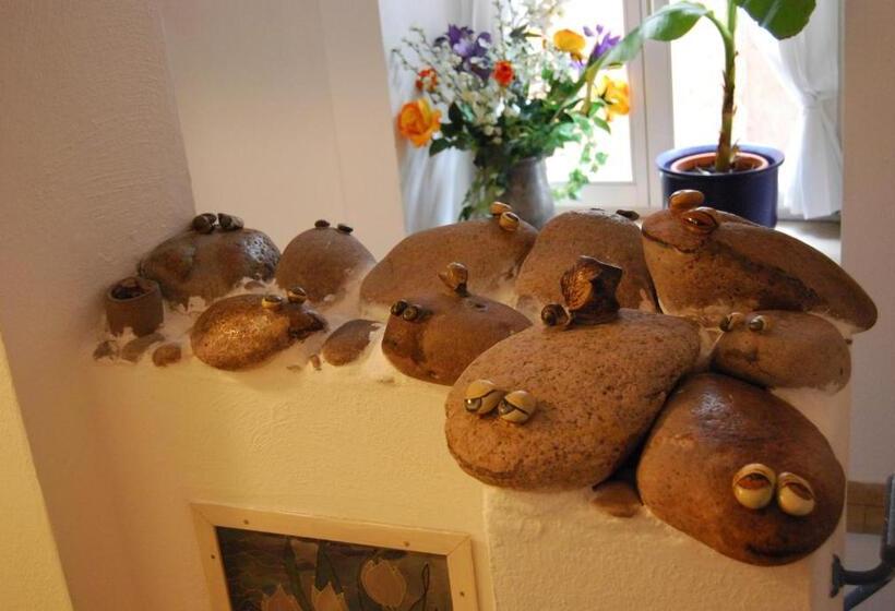 호텔 Gasthaus Zum Löwen   Restaurant Akropolis