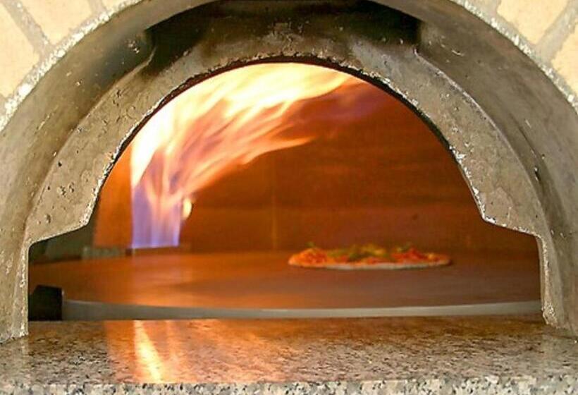 فندق Gasthaus Zum Zecher