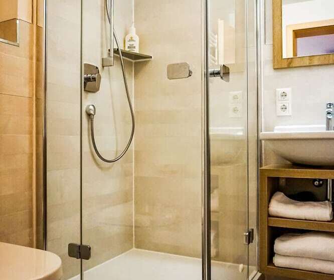 酒店 Gasthaus Zur Sonne