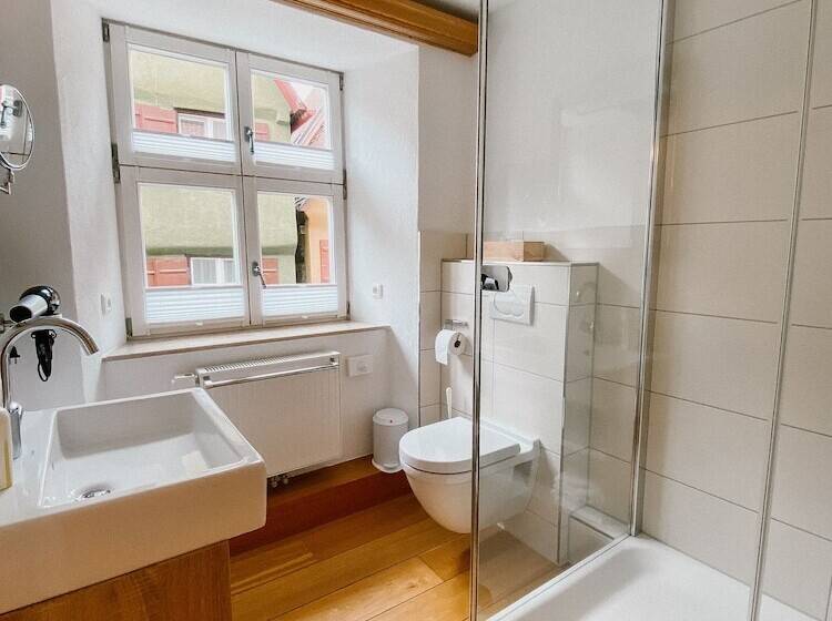 酒店 Gasthaus Zur Sonne