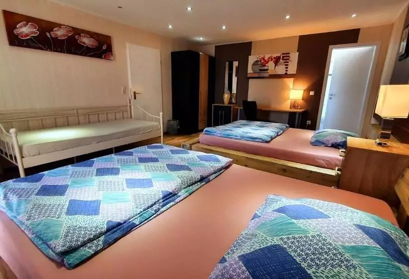 Hotelli Gründauer Monteurwohnung/studentenwohnung