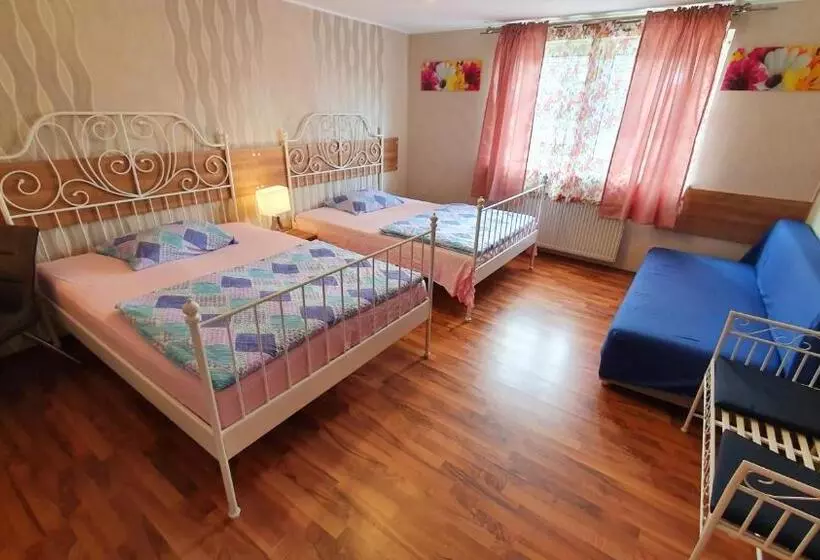 Hotelli Gründauer Monteurwohnung/studentenwohnung