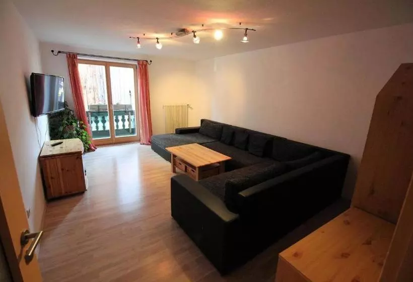 ホテル Gästehaus Und Ferienwohnungen Veronika