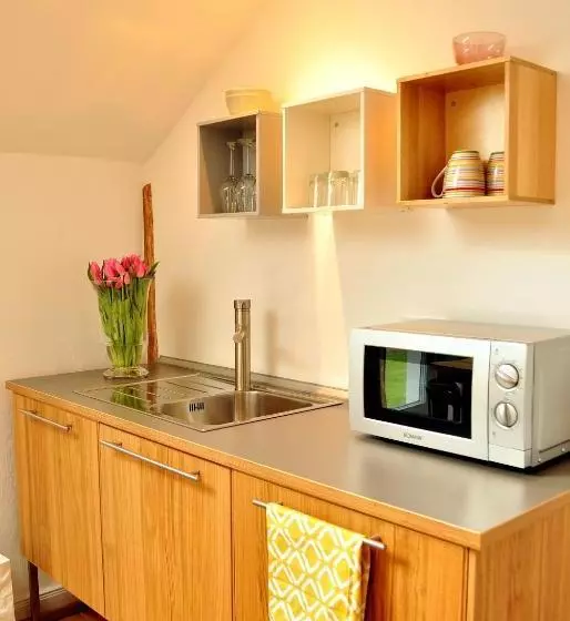 Hotelli Haus & Hof Guest House