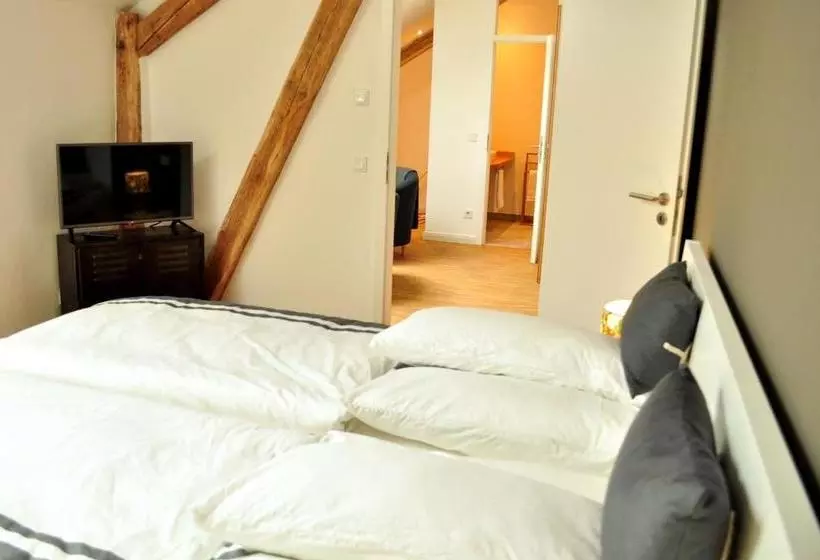 Hotelli Haus & Hof Guest House