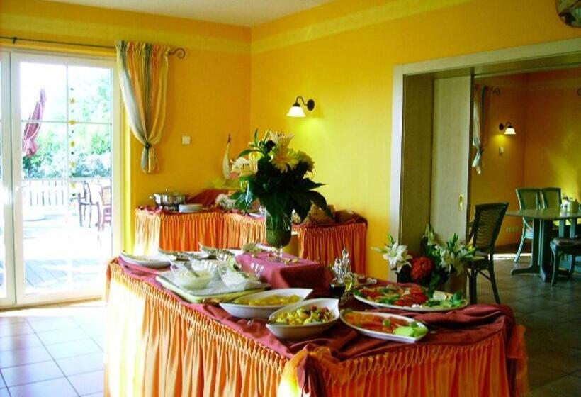 Отель Müritzhöh