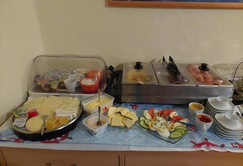 Отель Pension Neptun