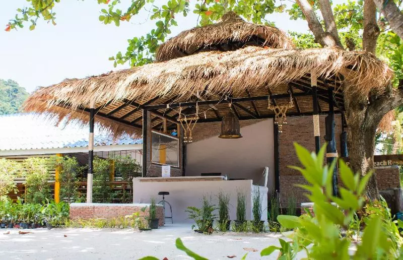 Hotel Phi Phi Nice Beach Resort