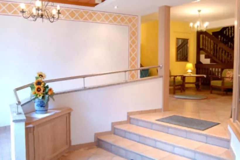 Hotelli Restaurant Pension Krone Post