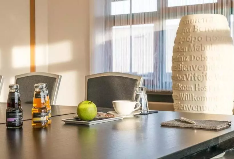 Hotelli Restaurant Zehn Brunnen