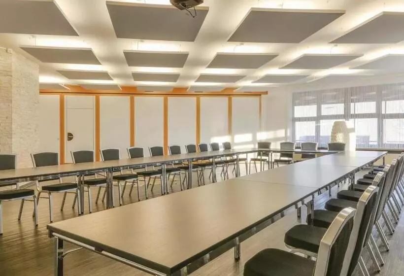 Hotelli Restaurant Zehn Brunnen